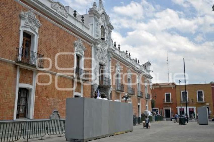 TLAXCALA . REJAS PALACIO DE GOBIERNO