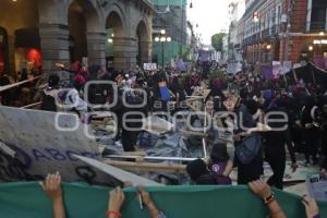 PROTESTA . DÍA DE LA MUJER