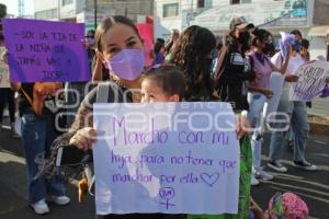 TEHUACÁN . MARCHA DIA DE LA MUJER