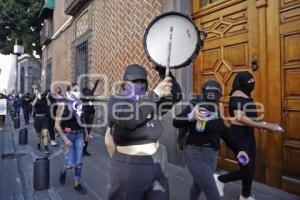 PROTESTA . FRENTE FEMINISTA RADICAL