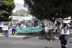 MUJERES FRENTE DE PUEBLOS UNIDOS . BLOQUEO