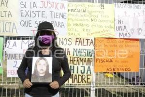 MANIFESTACIÓN . NAZARIA IRAÍS