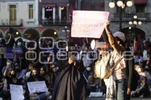 PROTESTA . DÍA DE LA MUJER