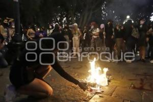 PROTESTA . DÍA DE LA MUJER