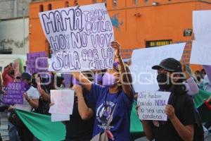 TEHUACÁN . MARCHA DIA DE LA MUJER