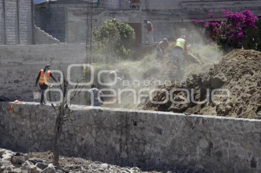 XOCHIMEHUACÁN . RECONSTRUCCIÓN DE VIVIENDAS