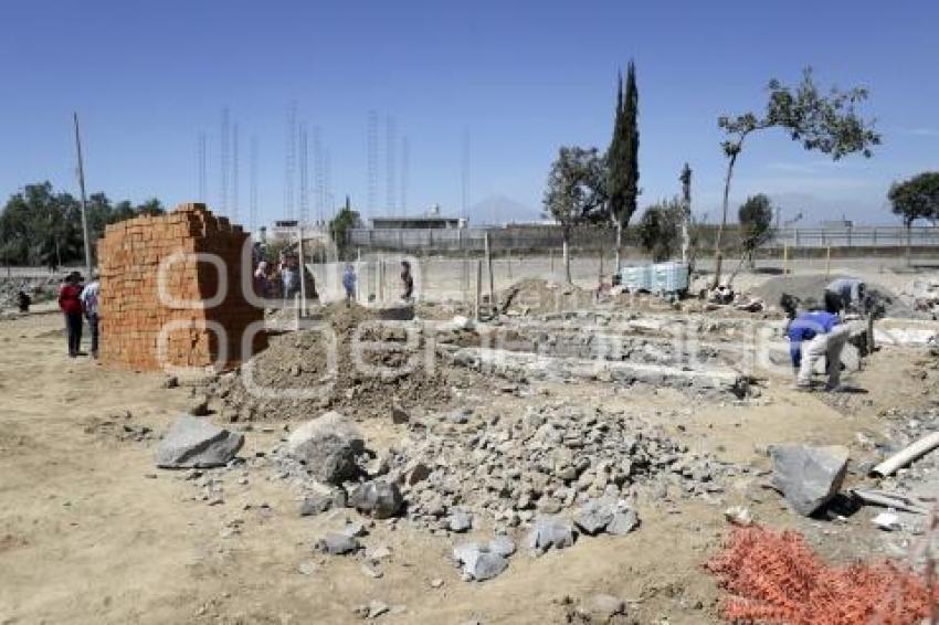 XOCHIMEHUACÁN . RECONSTRUCCIÓN DE VIVIENDAS