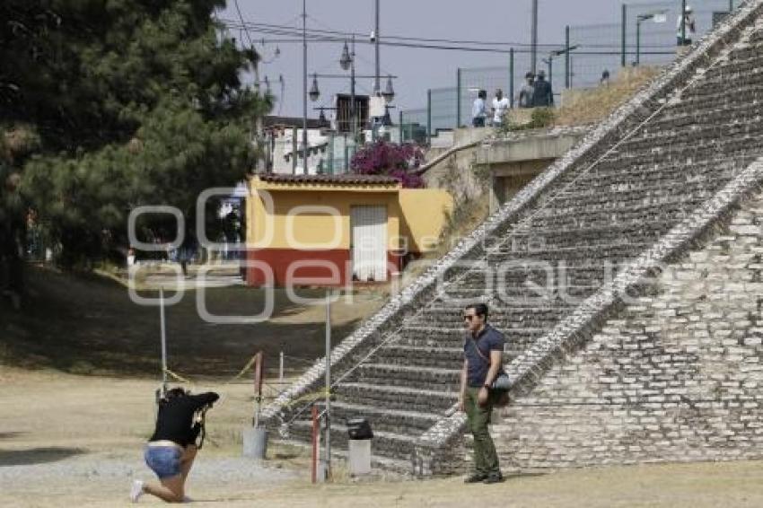 CHOLULA . ZONA ARQUEOLÓGICA