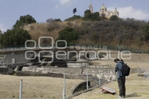 CHOLULA . ZONA ARQUEOLÓGICA