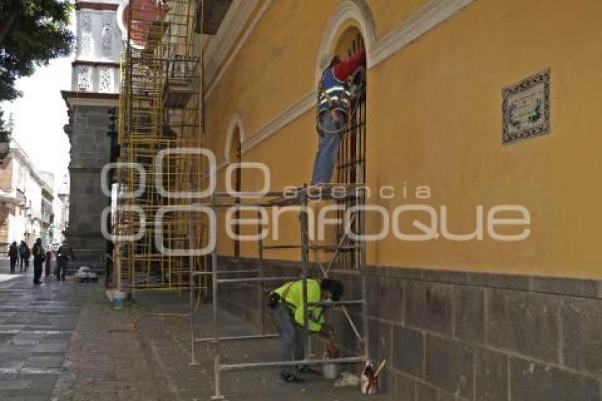 REHABILITACIÓN EDIFICIO CAROLINO