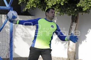 AYUNTAMIENTO . APERTURA DE CANCHA