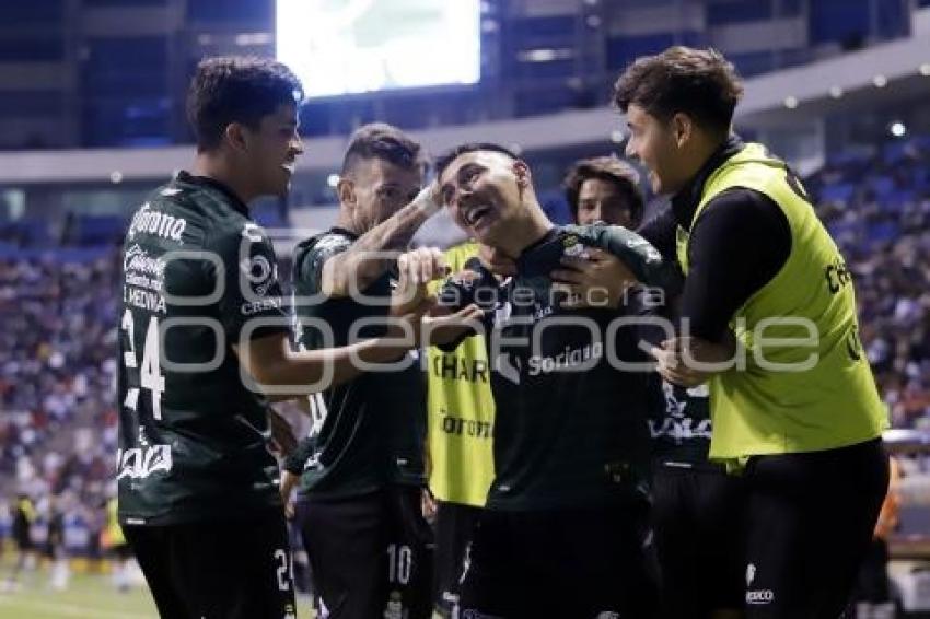 FÚTBOL . CLUB PUEBLA VS SANTOS