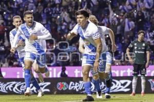 FÚTBOL . CLUB PUEBLA VS SANTOS