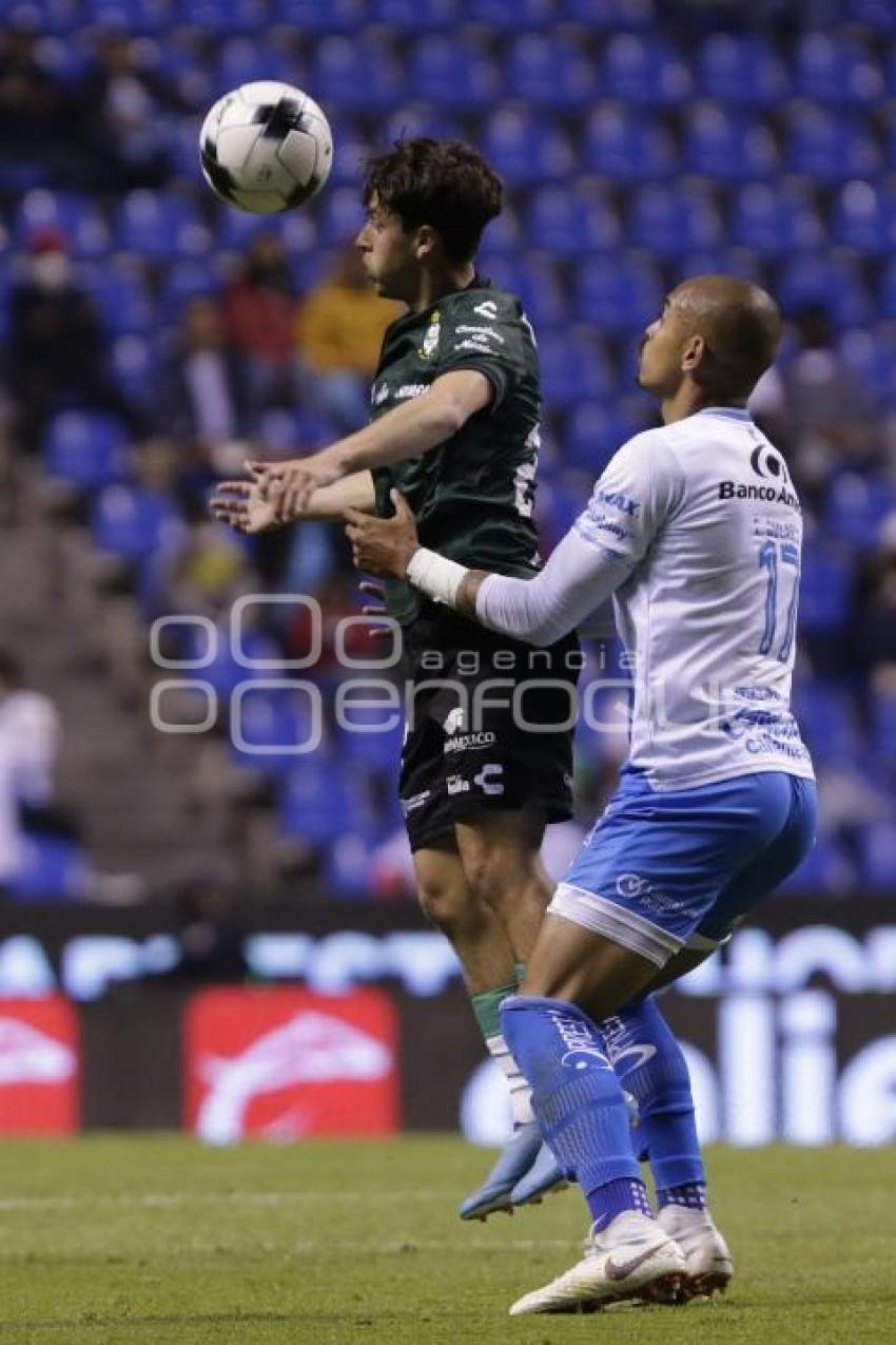 FÚTBOL . CLUB PUEBLA VS SANTOS