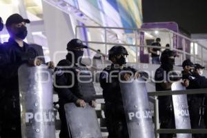 FÚTBOL . PUEBLA VS SANTOS