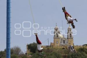 CHOLULA . RITUAL DE VOLADORES