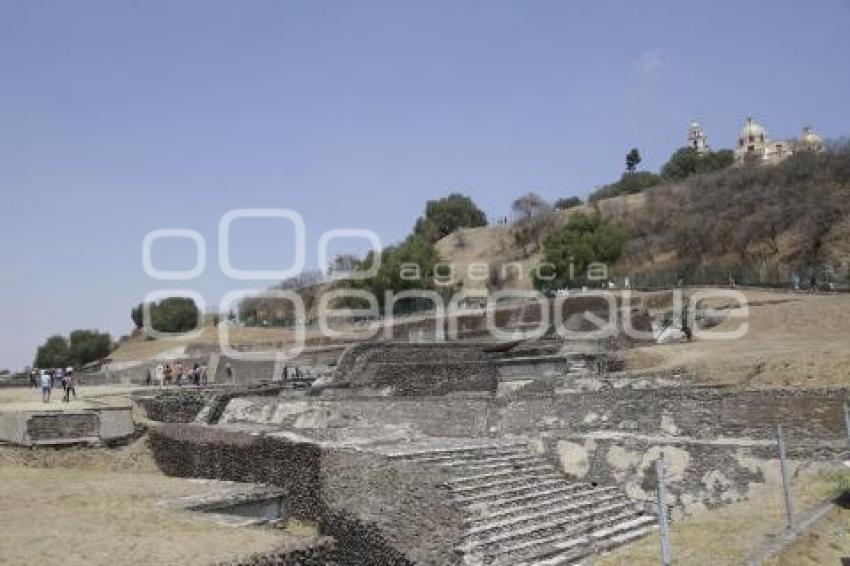 CHOLULA . ZONA ARQUEOLÓGICA