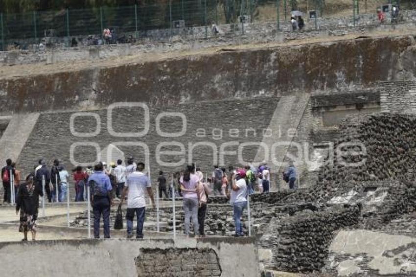 CHOLULA . ZONA ARQUEOLÓGICA