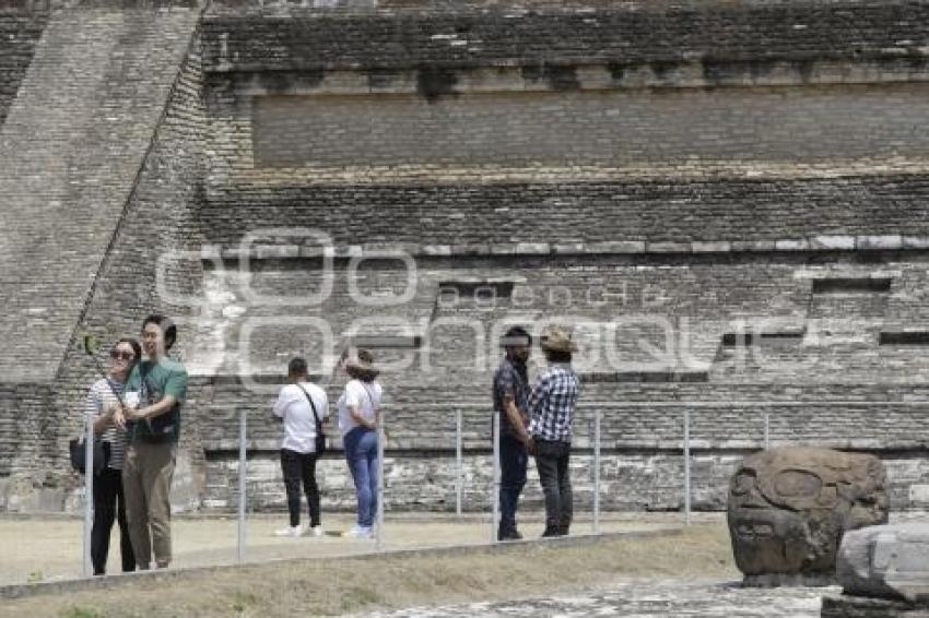 CHOLULA . ZONA ARQUEOLÓGICA