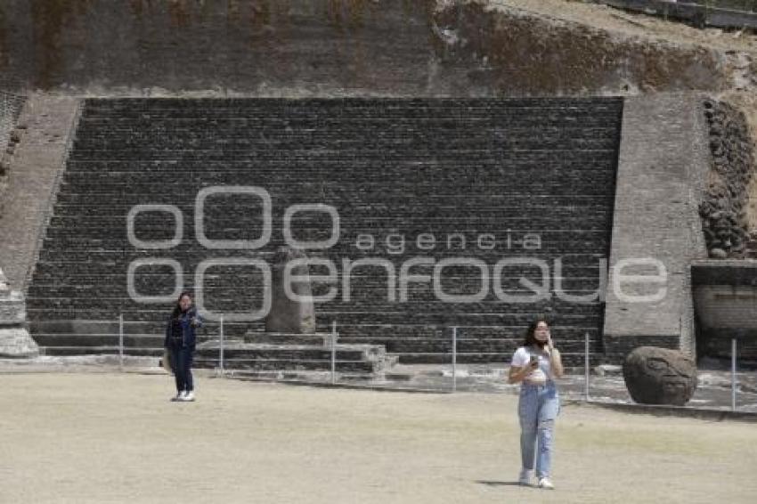 CHOLULA . ZONA ARQUEOLÓGICA