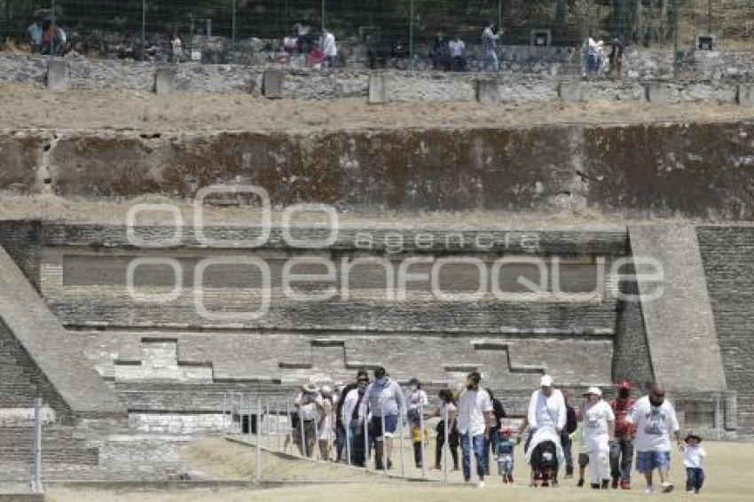 CHOLULA . ZONA ARQUEOLÓGICA