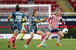 FÚTBOL FEMENIL . CHIVAS VS PUEBLA