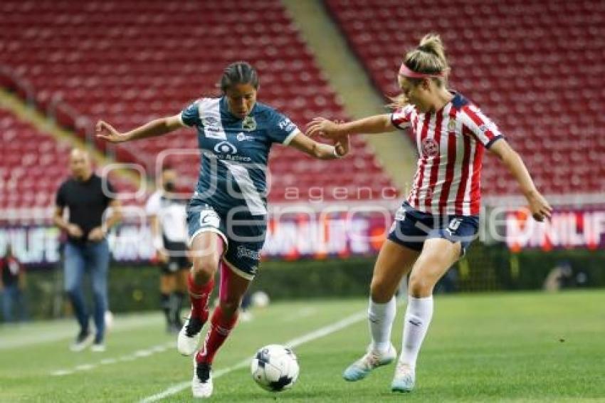 FÚTBOL FEMENIL . CHIVAS VS PUEBLA