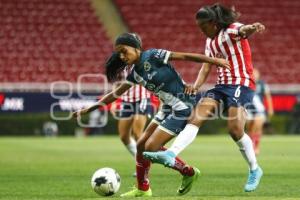 FÚTBOL FEMENIL . CHIVAS VS PUEBLA