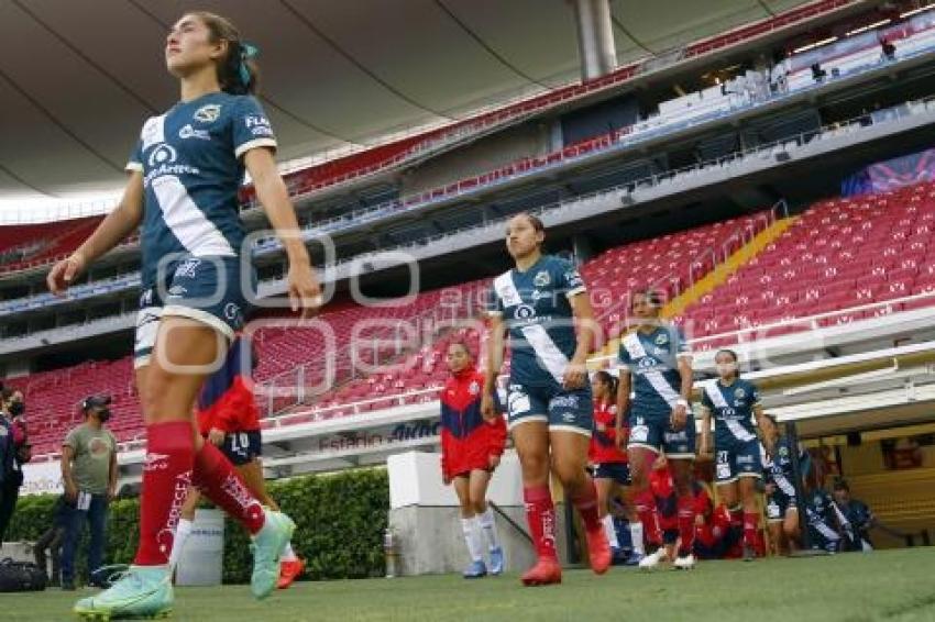 FÚTBOL FEMENIL . CHIVAS VS PUEBLA