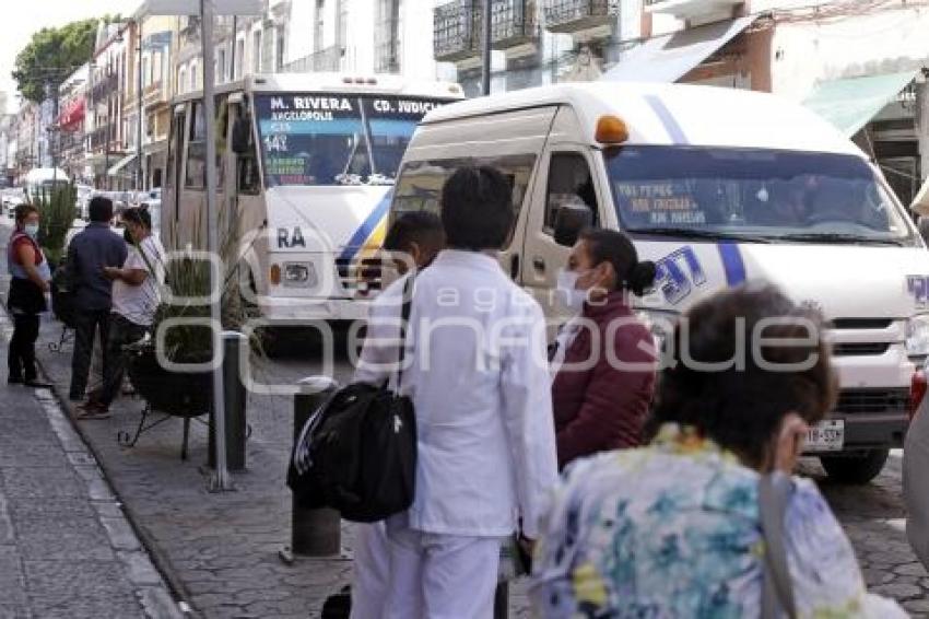 TRANSPORTE PÚBLICO