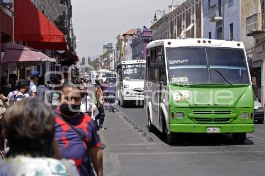 TRANSPORTE PÚBLICO