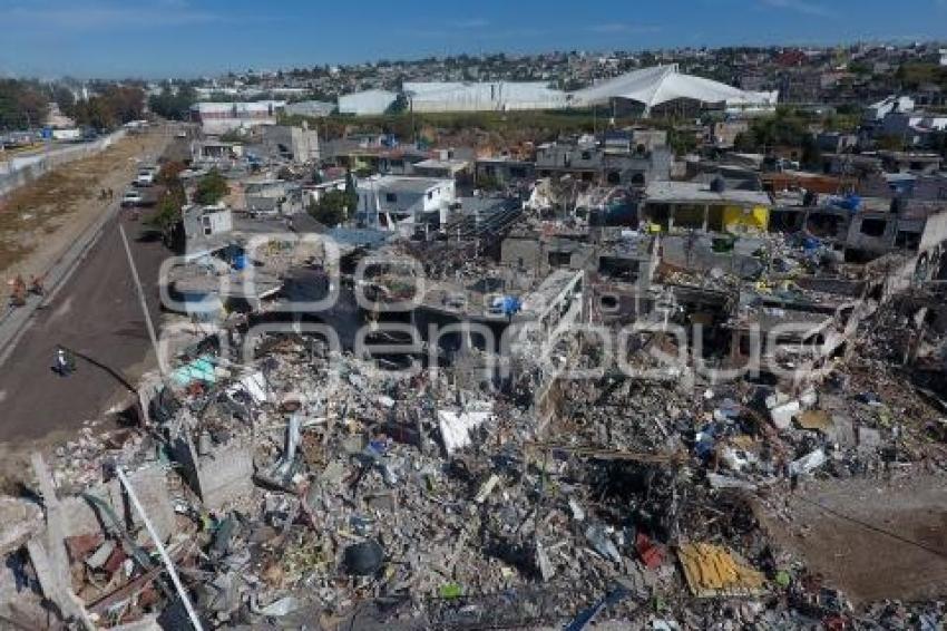 XOCHIMEHUACÁN . REMOCIÓN ESCOMBROS