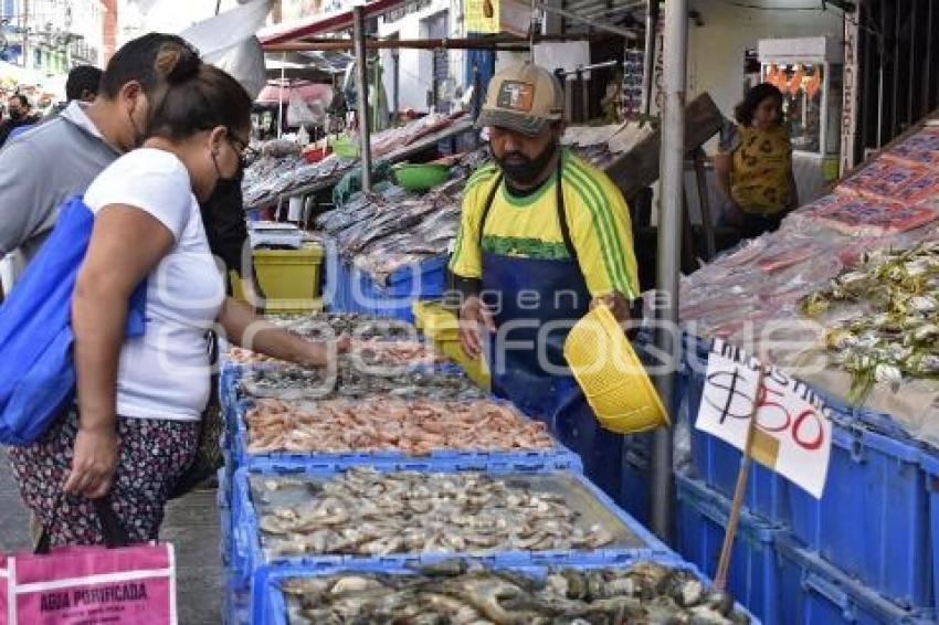 PESCADOS Y MARISCOS