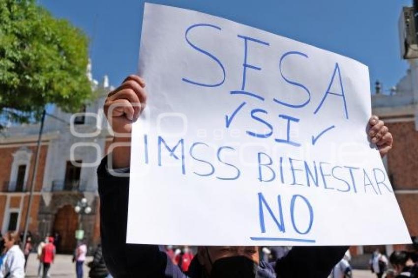 TLAXCALA . PROTESTA PERSONAL DE LA SALUD