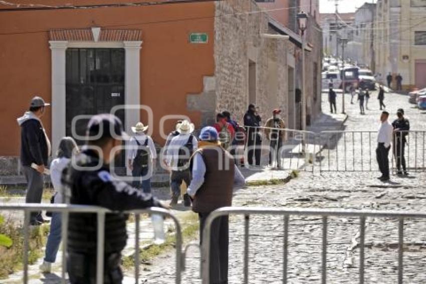 CASA AGUAYO . CERCO DE SEGURIDAD