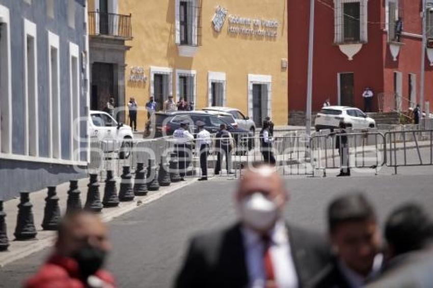 CASA AGUAYO . MANIFESTACIÓN