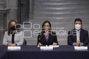 AYUNTAMIENTO . CONTIGO MUJER