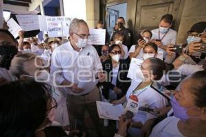 MANIFESTACIÓN ENFERMERÍA . SECRETARIO SALUD