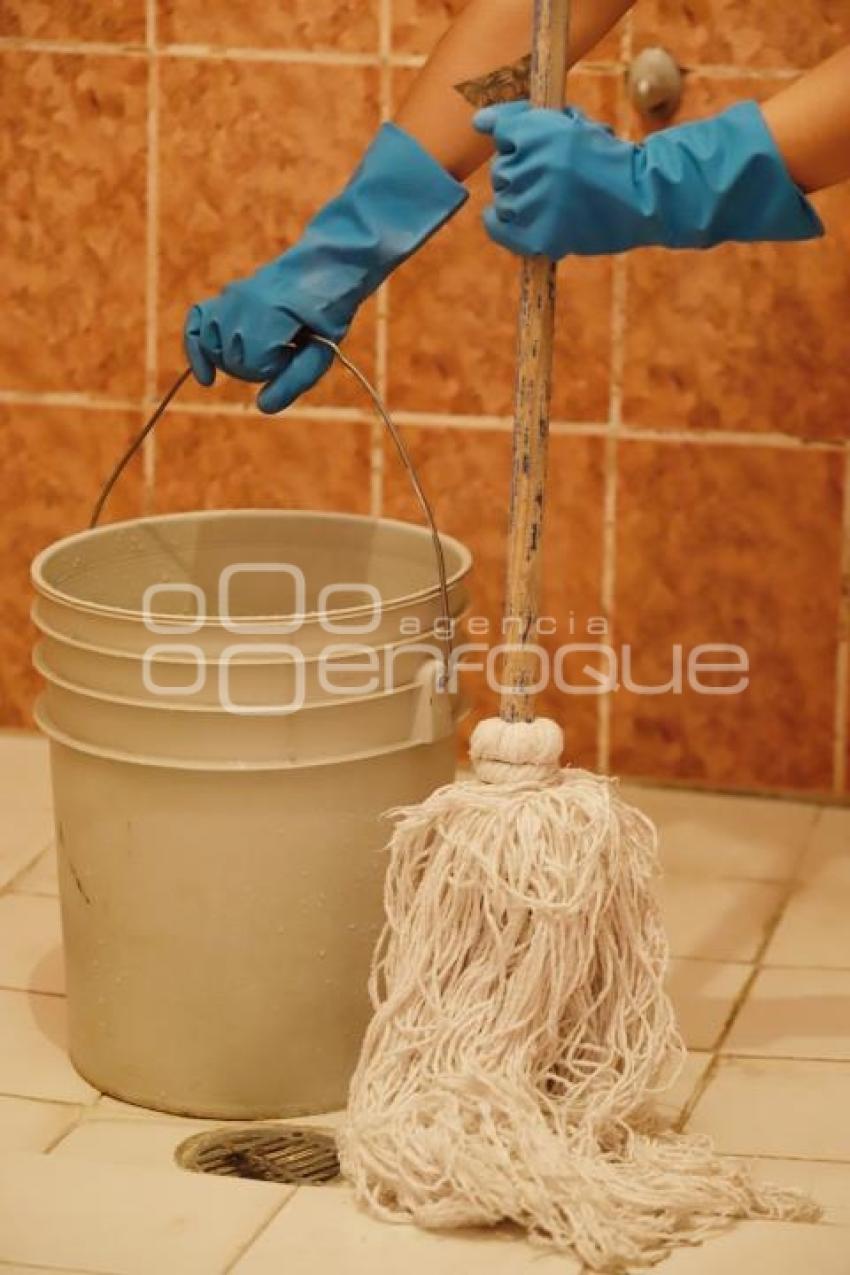 TRABAJADORAS DEL HOGAR