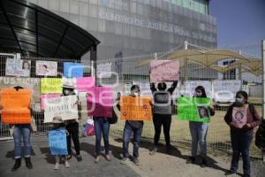 MANIFESTACIÓN . NAZARIA IRAÍS