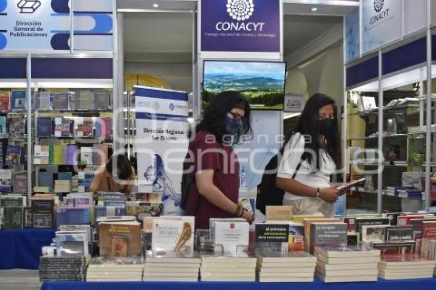 BUAP . FERIA DEL LIBRO