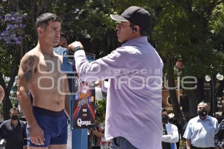 BOX . BATALLA POR PUEBLA