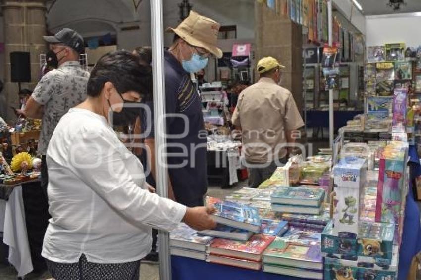 BUAP . FERIA DEL LIBRO