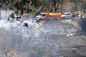 BOMBEROS . INCENDIO