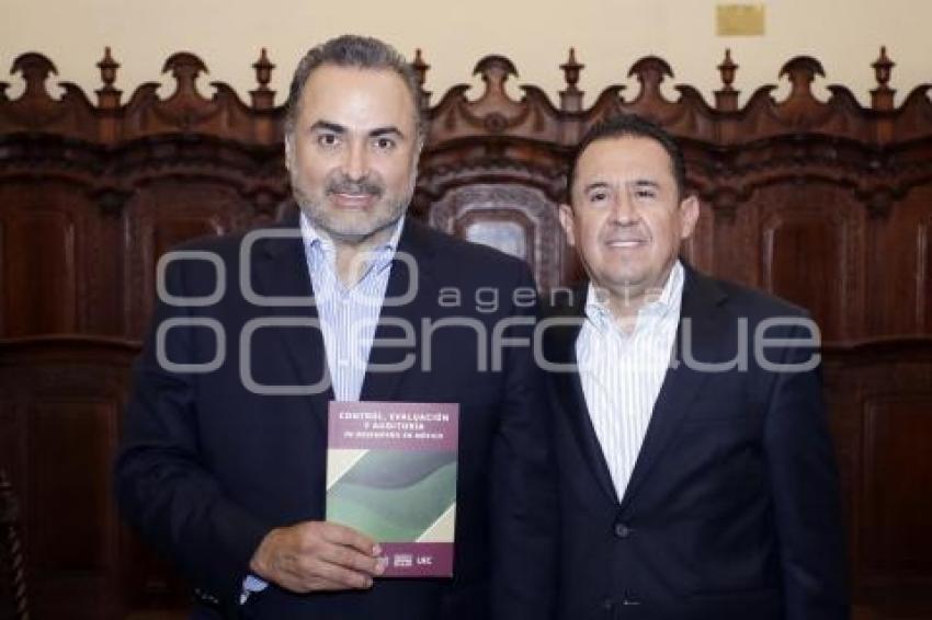 LIBRO DAVID VILLANUEVA