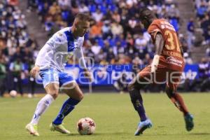 FÚTBOL . CLUB PUEBLA VS PUMAS