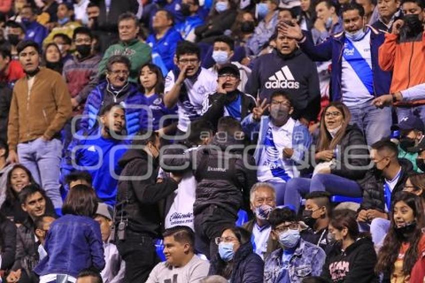 FÚTBOL . CLUB PUEBLA VS PUMAS