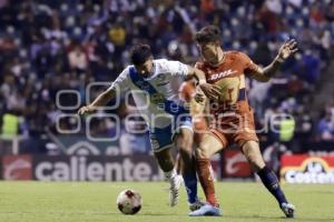 FÚTBOL . CLUB PUEBLA VS PUMAS