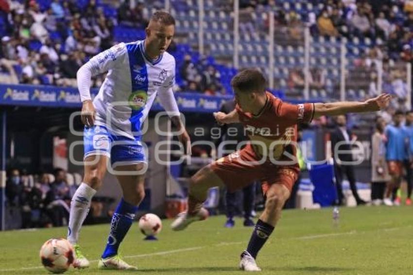 FÚTBOL . CLUB PUEBLA VS PUMAS