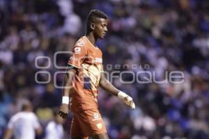 FÚTBOL . CLUB PUEBLA VS PUMAS